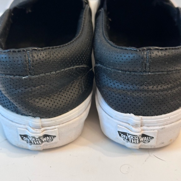 Vans Black and White Slip-On Flats unisex - Picture 5 of 7